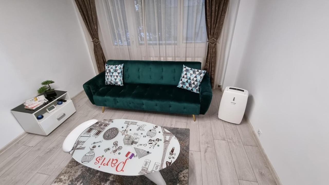 Stone Bridge Apartment Iasi Buitenkant foto